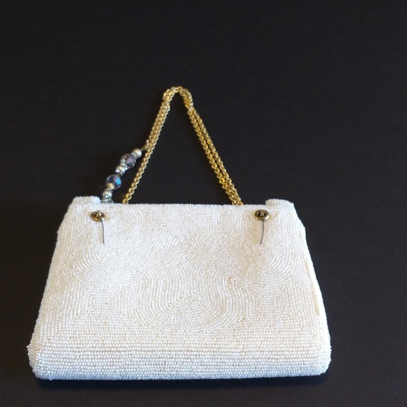 *Saks Fifth Avenue white beaded evening bag Belgium - Picture 2 of 7